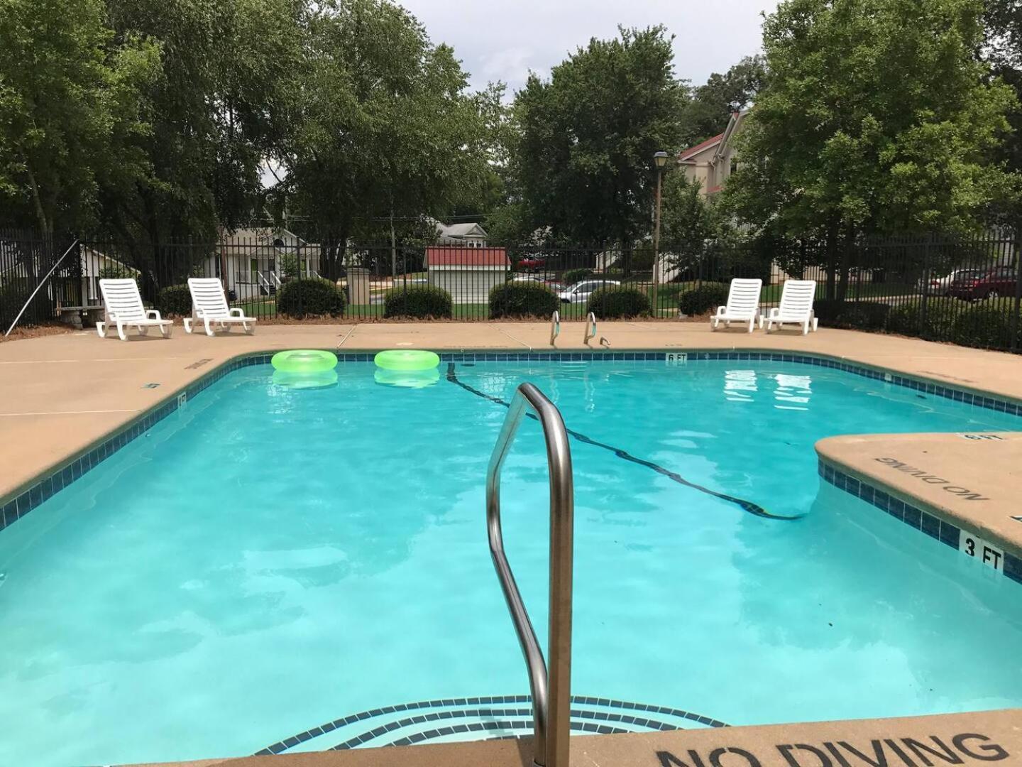 Cozy 3-Bed Athens Getaway, Right Near Uga! Apartment Exterior photo