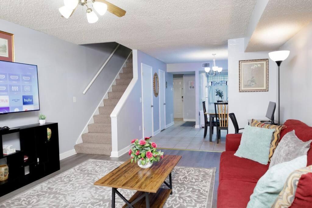 Cozy 3-Bed Athens Getaway, Right Near Uga! Apartment Exterior photo